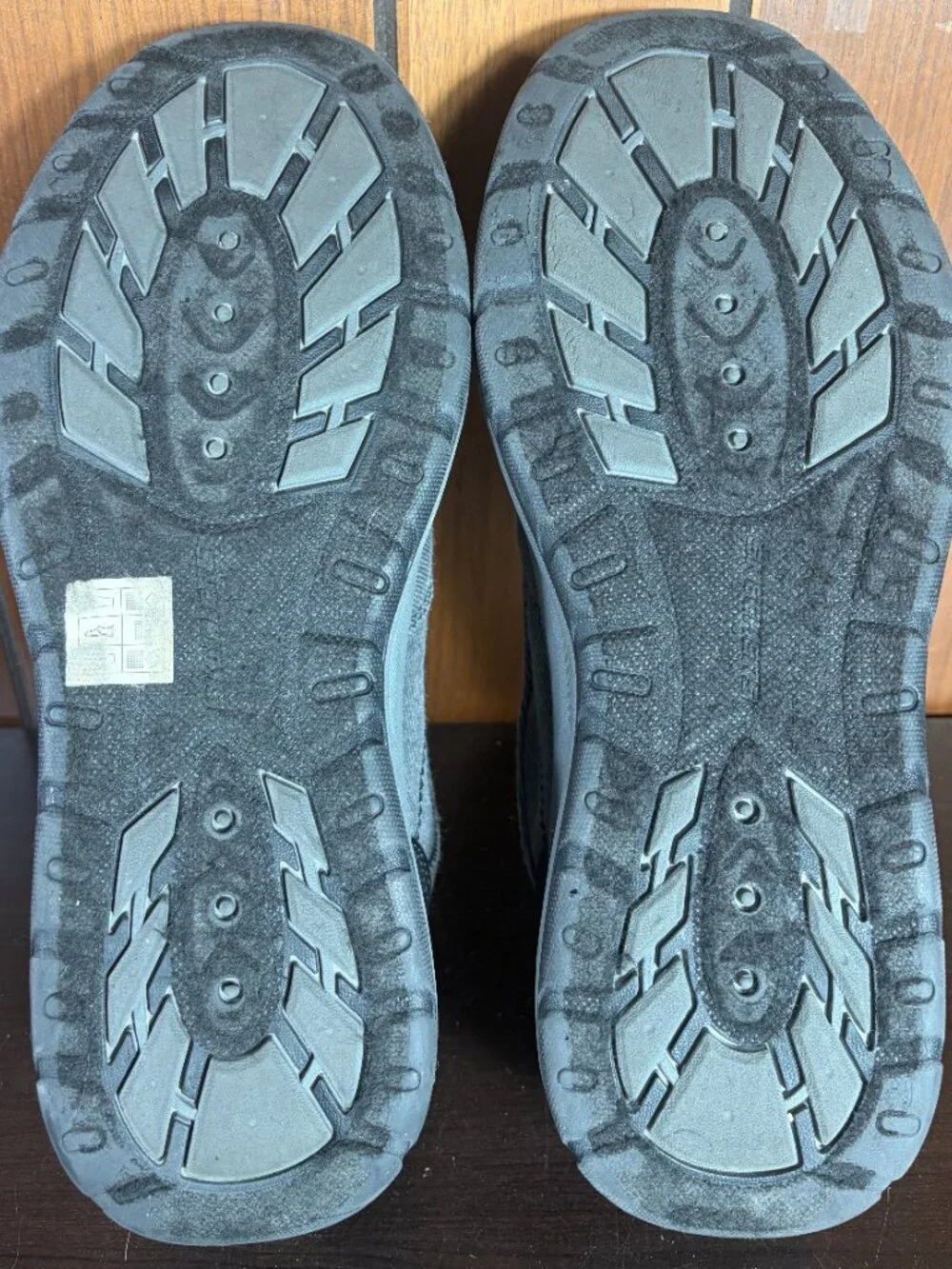 Skechers relaxed fit